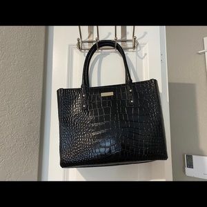 Kate Spade handbag like new (see dimensions)